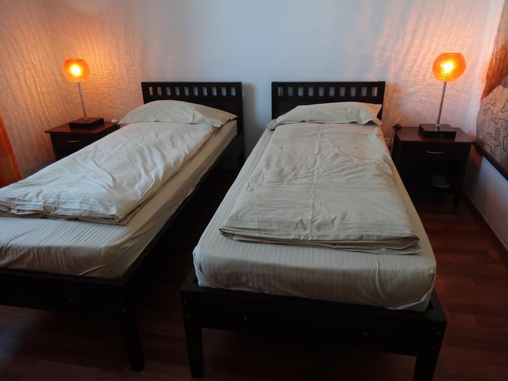 Amir Hotel Karakoł Pokój zdjęcie